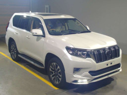 2022 Toyota Land Cruiser Prado