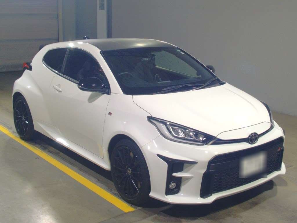 2023 Toyota GR YARIS GXPA16[2]