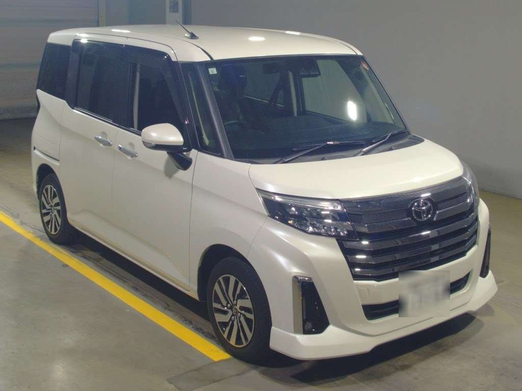 2021 Toyota Roomy M900A[2]