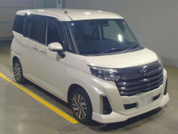 2021 Toyota Roomy