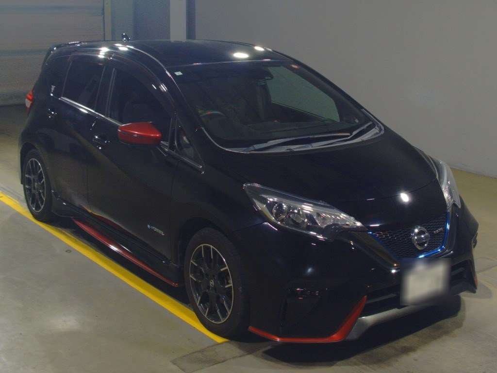 2017 Nissan Note HE12[2]