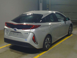 2021 Toyota Prius PHV