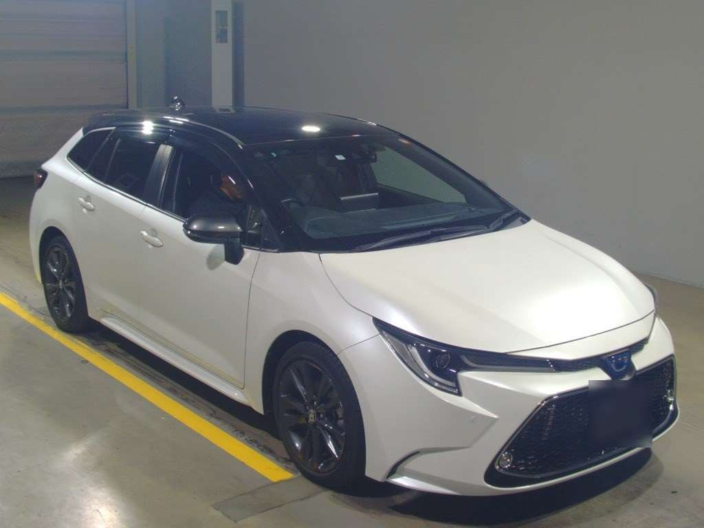 2021 Toyota Corolla Touring Wagon ZWE211W[2]