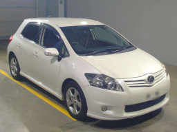 2011 Toyota Auris