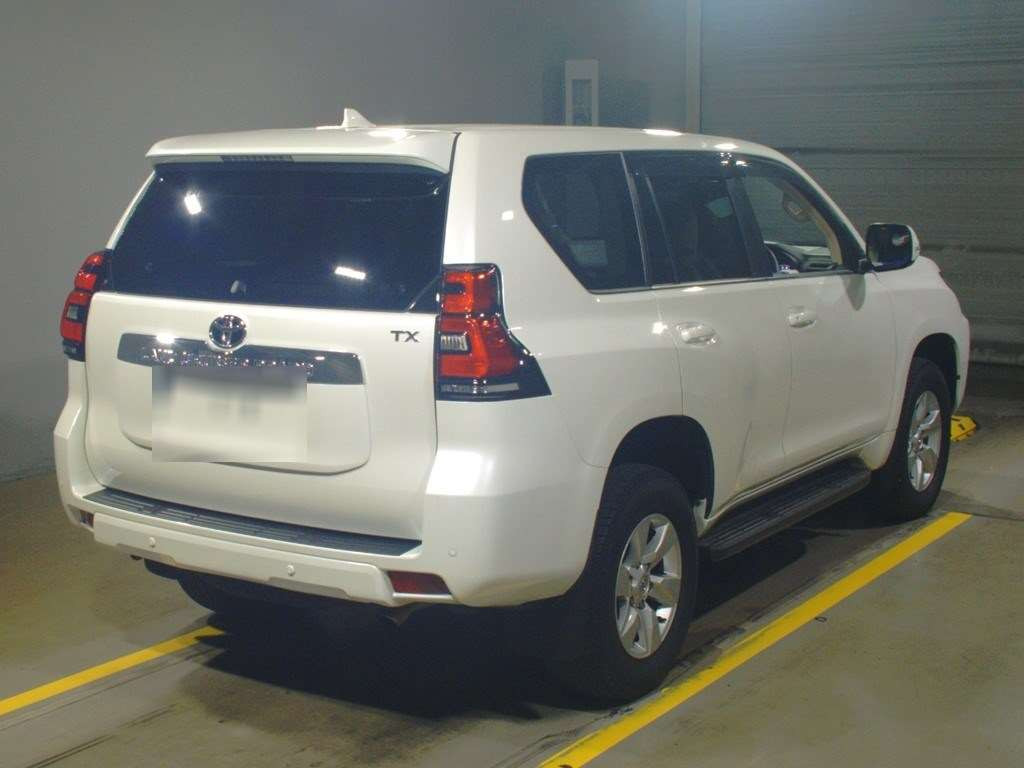 2022 Toyota Land Cruiser Prado GDJ150W[1]