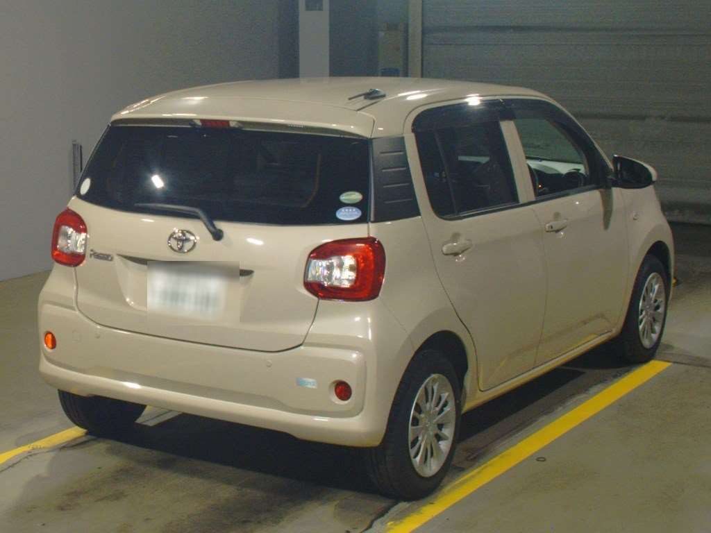 2016 Toyota Passo M700A[1]