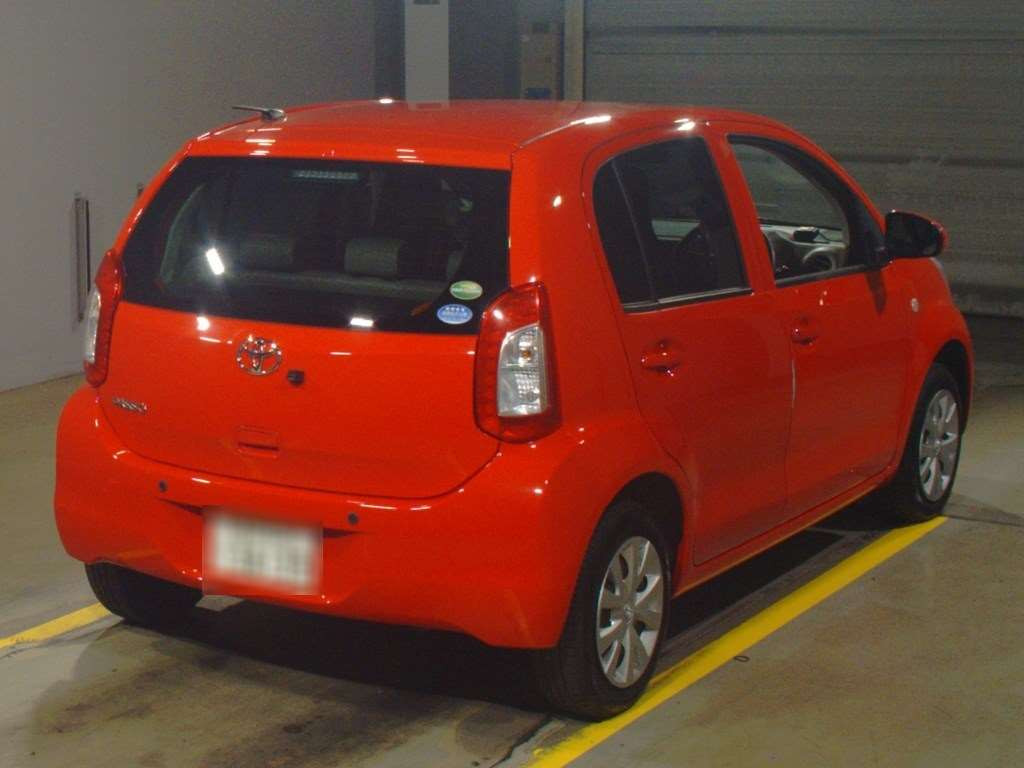 2016 Toyota Passo KGC30[1]