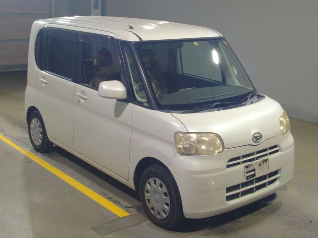 2009 Daihatsu Tanto L375S[2]