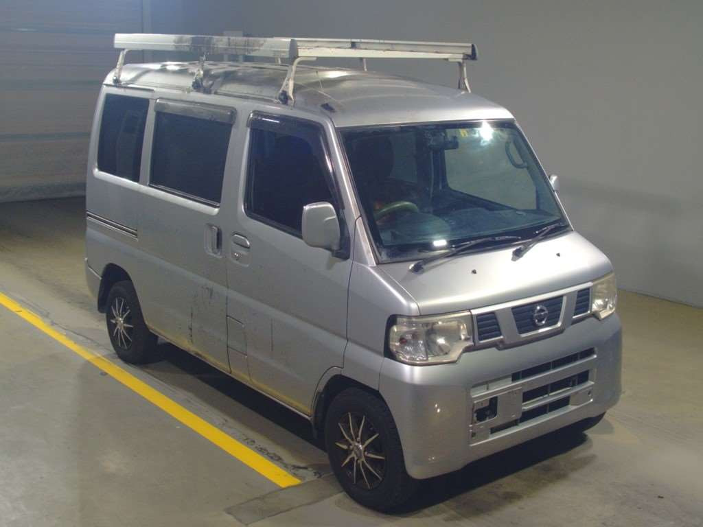 2013 Nissan NV100 Clipper U71V[2]