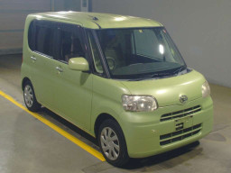 2013 Daihatsu Tanto