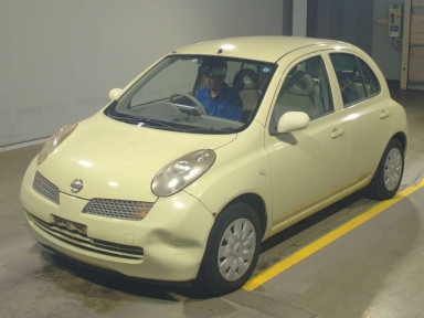 2003 Nissan March