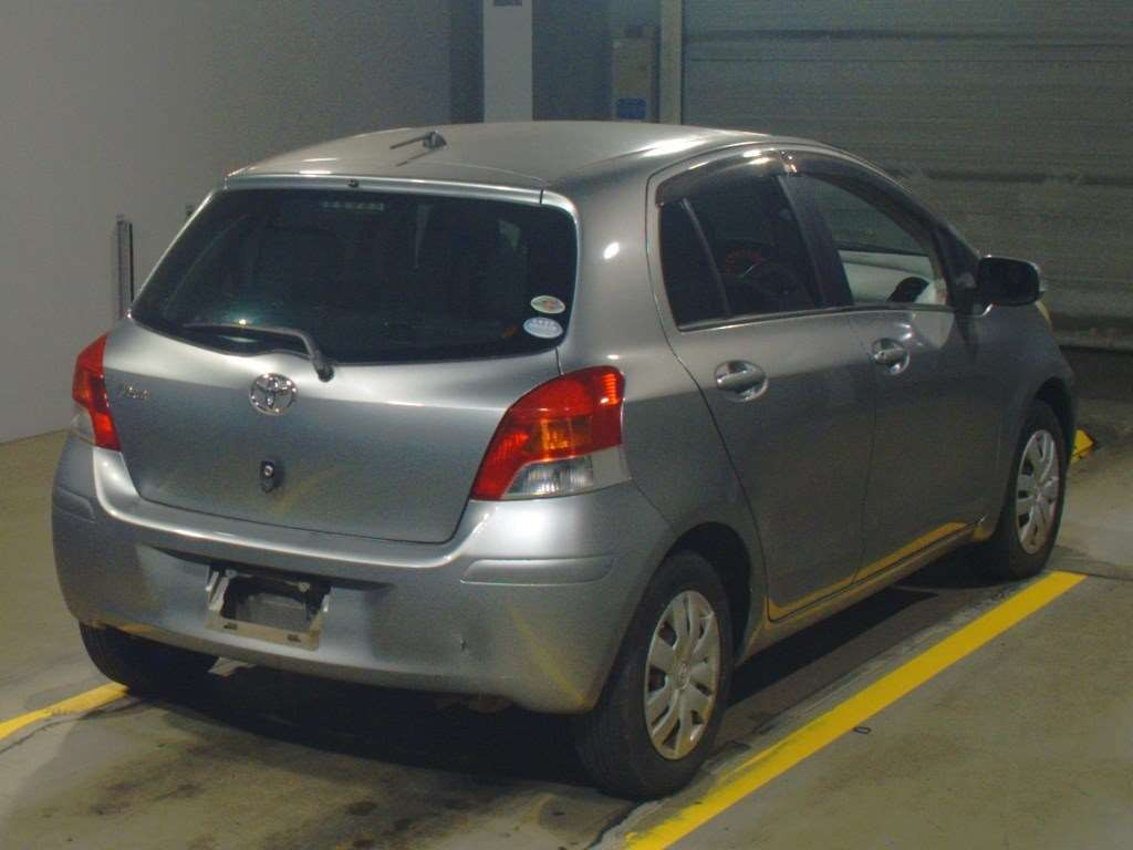 2009 Toyota Vitz KSP90[1]