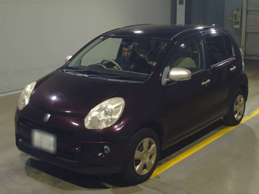 2010 Toyota Passo KGC30[0]