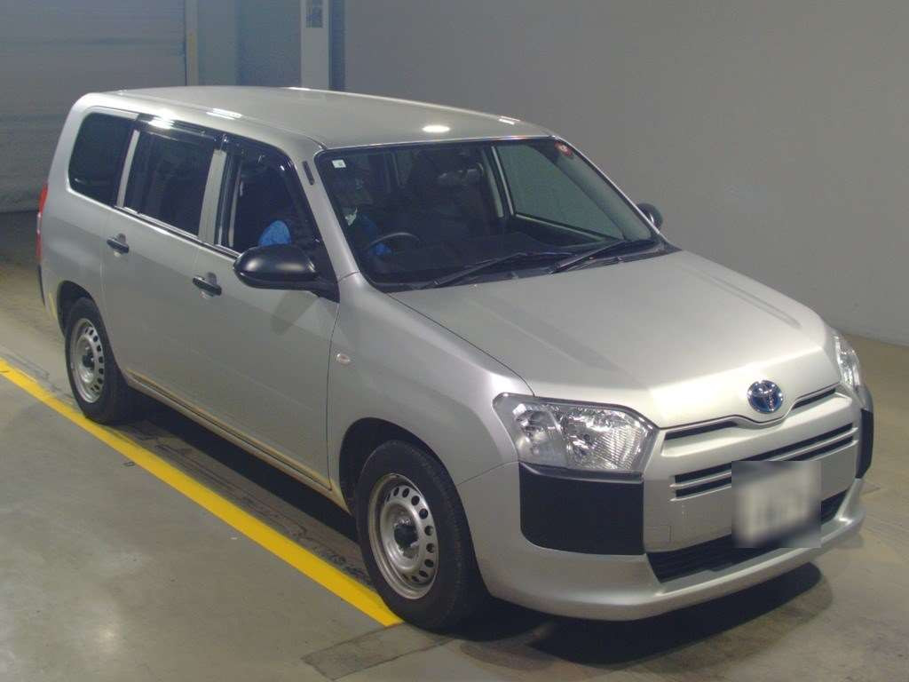 2023 Toyota Probox NHP160V[2]