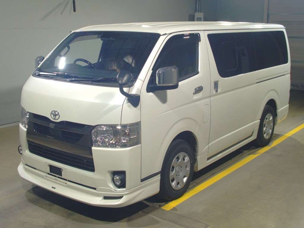 2021 Toyota Hiace Van GDH206V[0]