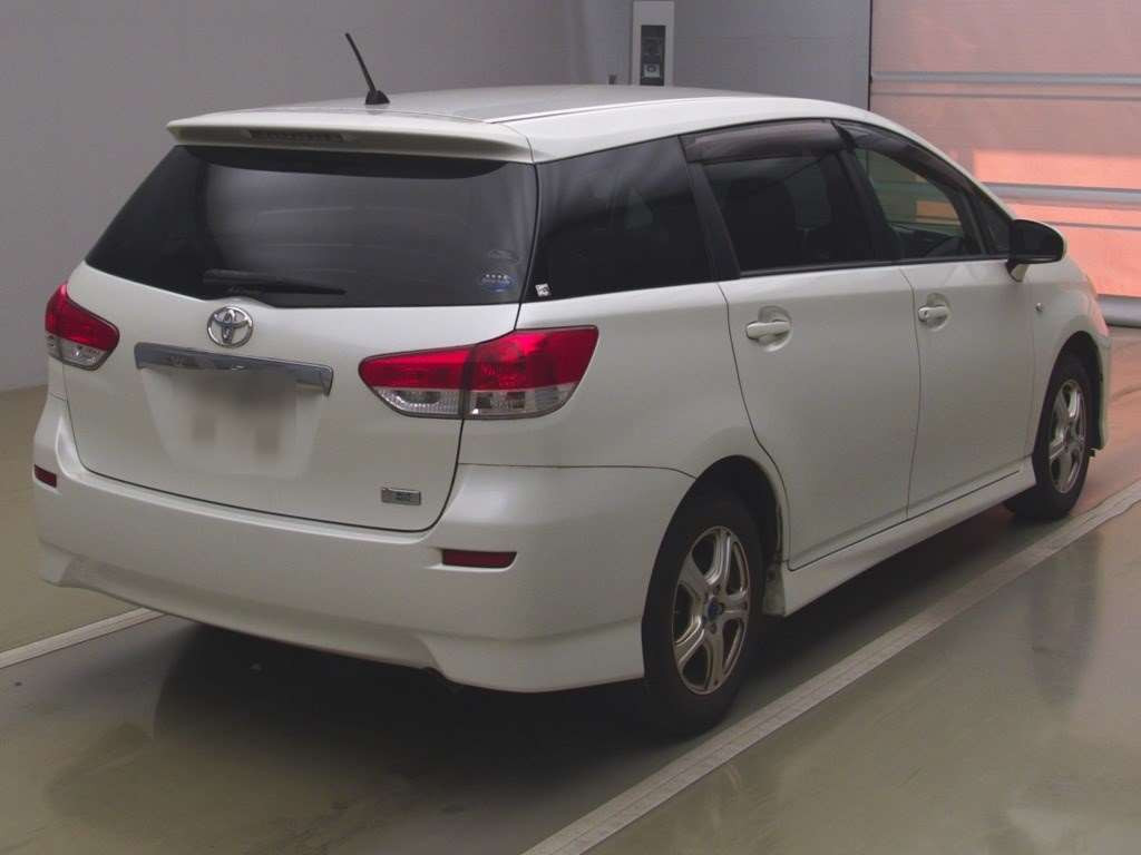 2010 Toyota Wish ZGE20G[1]