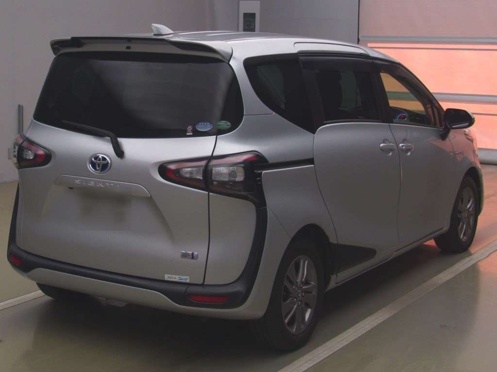 2015 Toyota Sienta NHP170G[1]