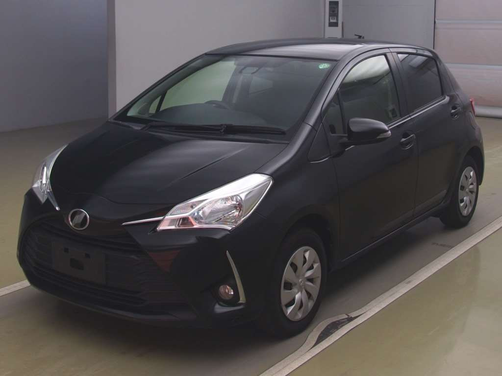 2017 Toyota Vitz KSP130[0]