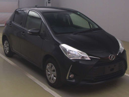 2017 Toyota Vitz