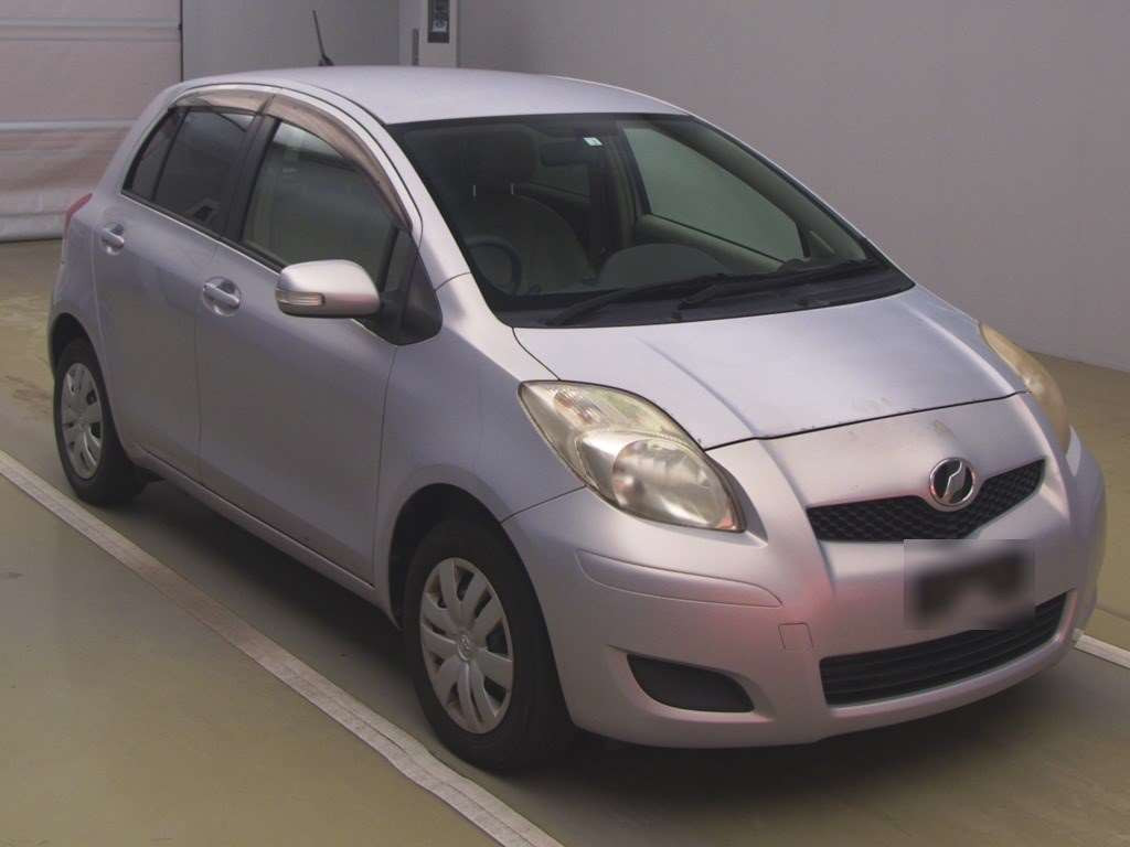 2010 Toyota Vitz KSP90[2]