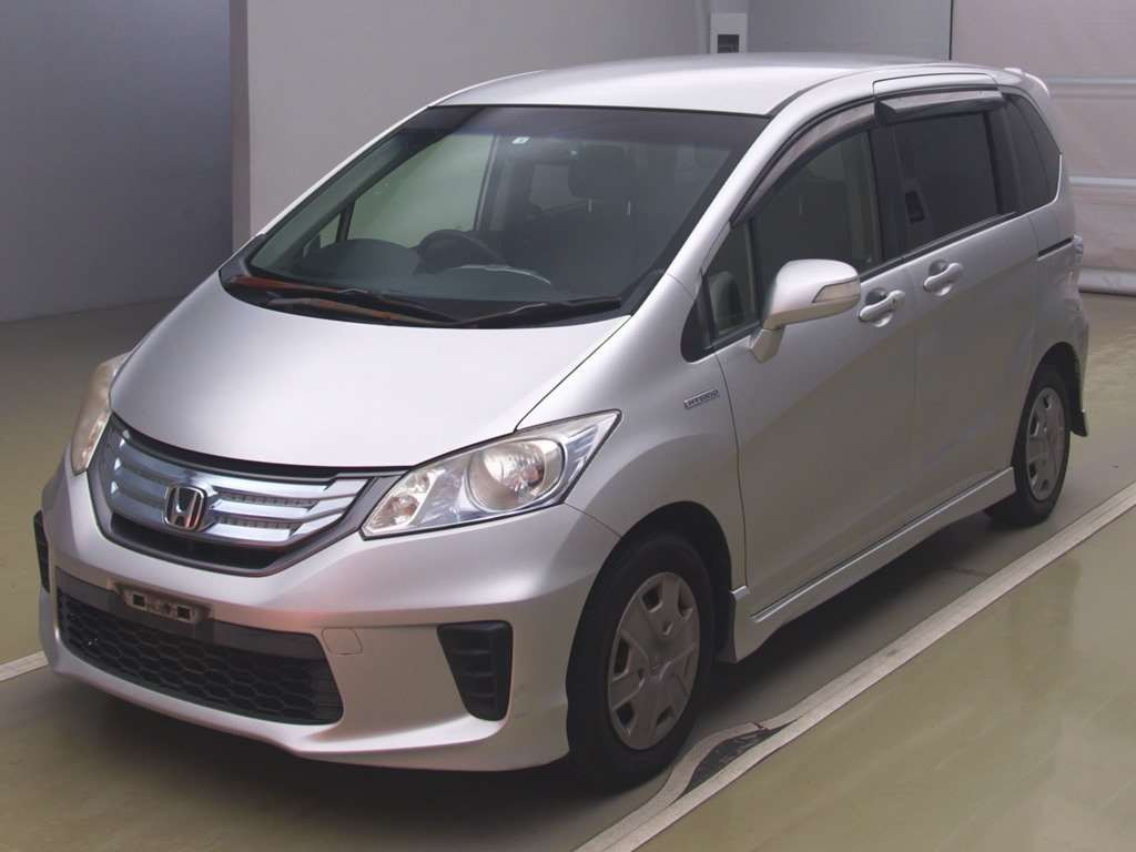 2012 Honda Freed hybrid GP3[0]