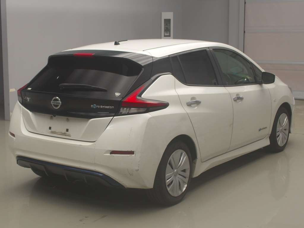 2018 Nissan Leaf ZE1[1]