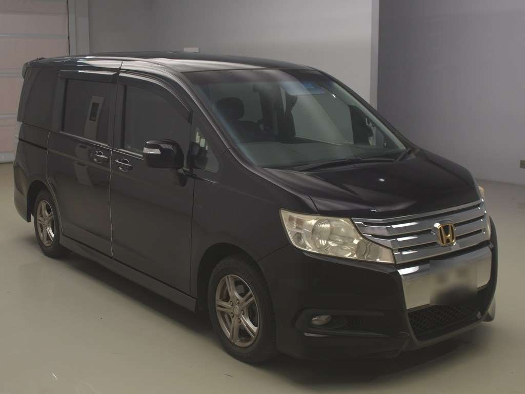 2010 Honda Step WGN Spada RK5[2]