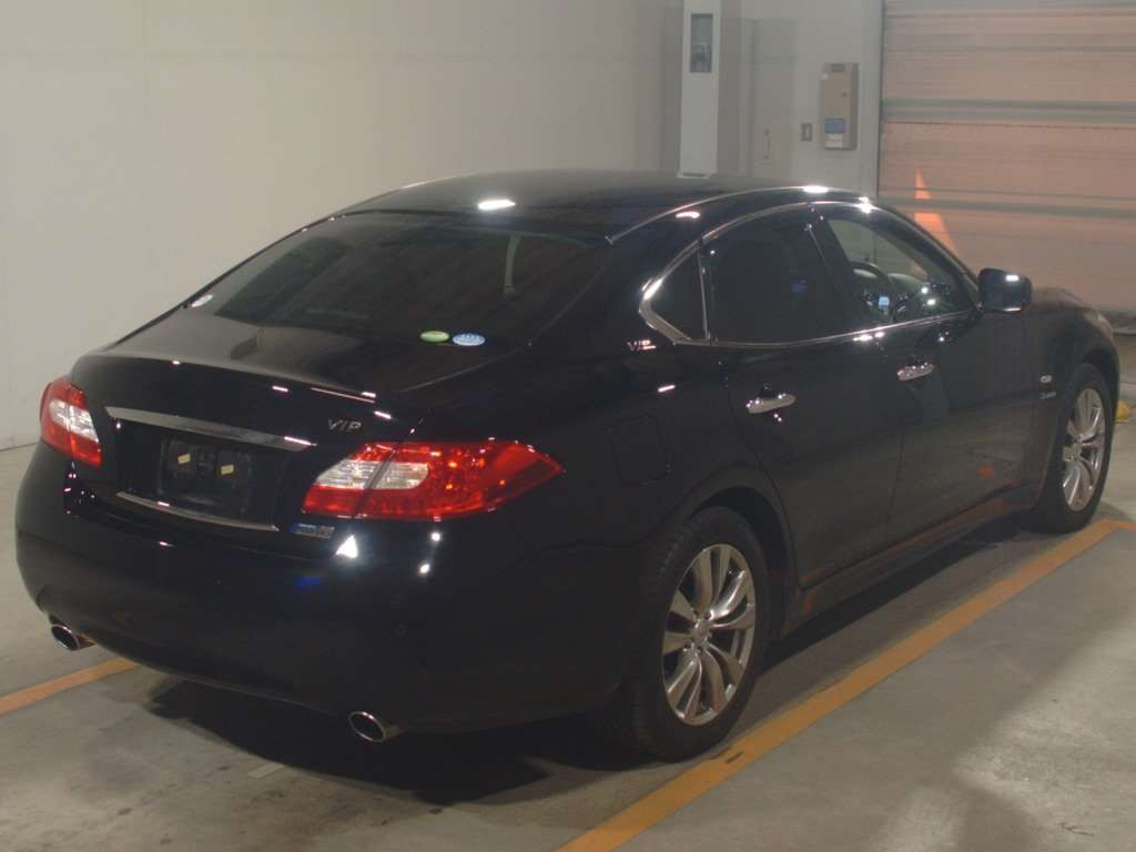 2014 Nissan Fuga Hybrid HY51[1]