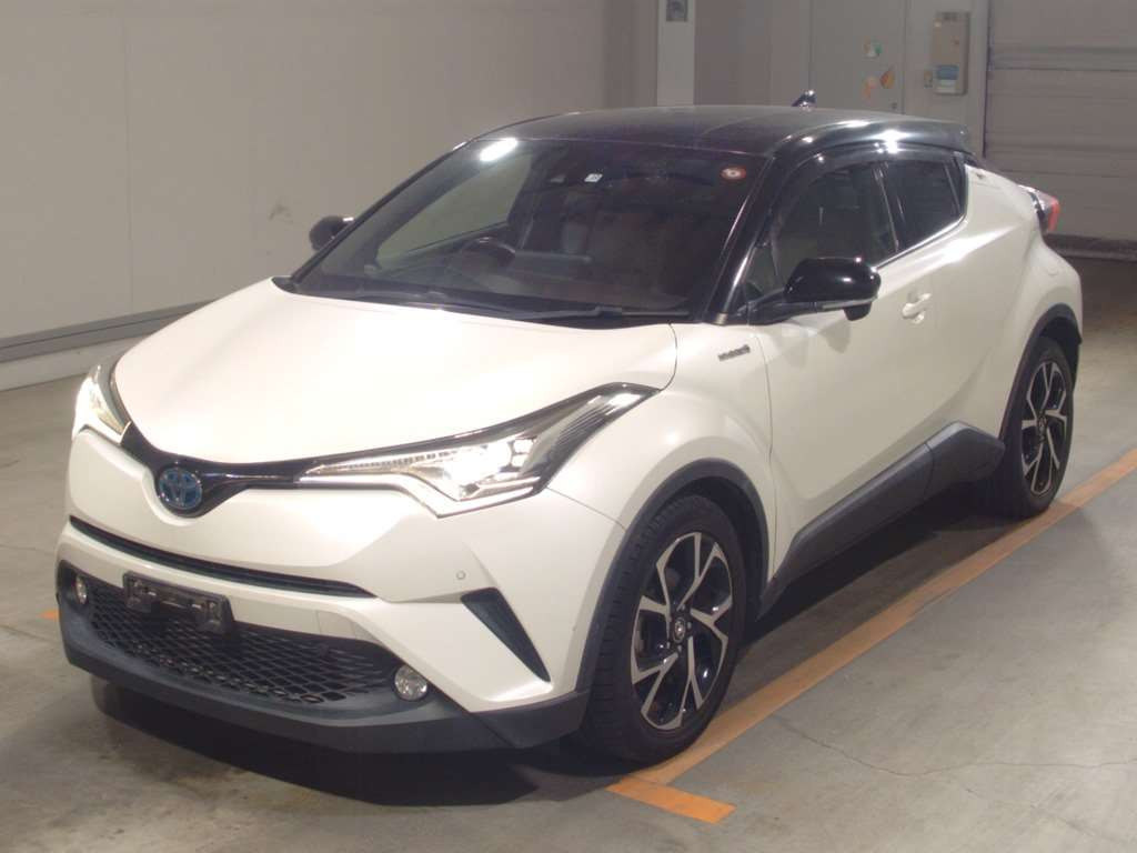 2017 Toyota C-HR ZYX10[0]