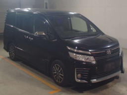 2015 Toyota Voxy