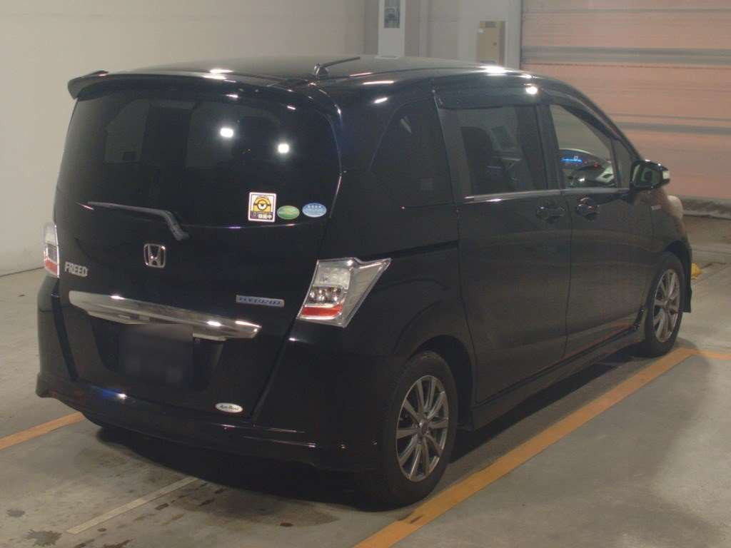 2013 Honda Freed hybrid GP3[1]