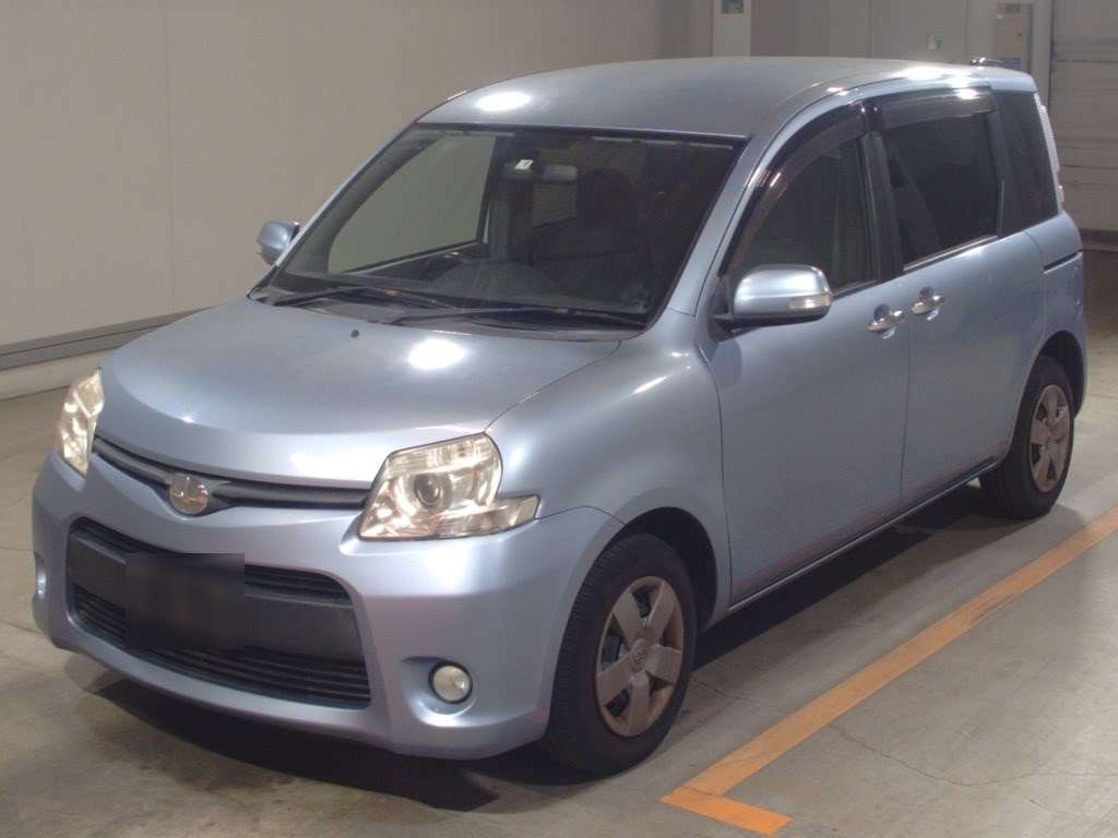 2011 Toyota Sienta NCP81G[0]