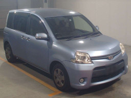 2011 Toyota Sienta