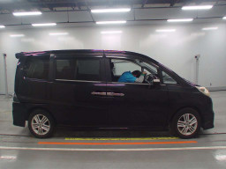 2008 Honda Step WGN