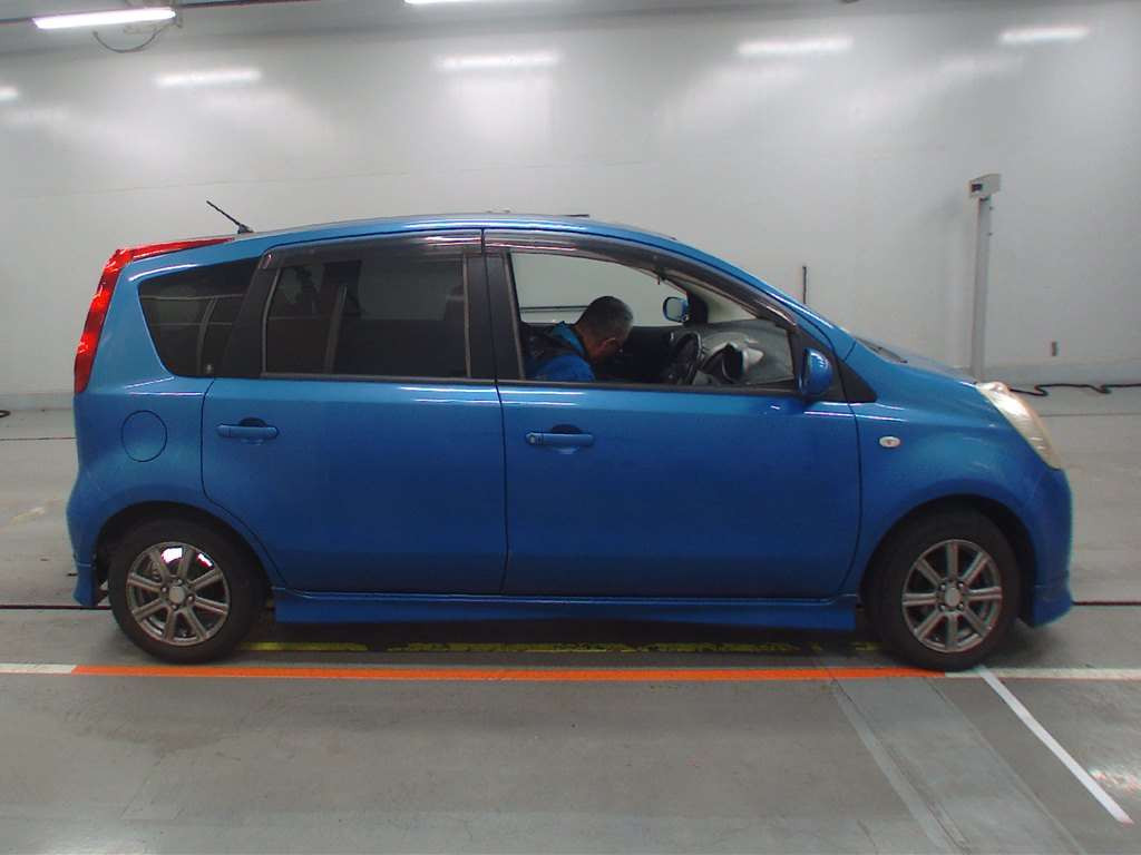 2007 Nissan Note E11[2]