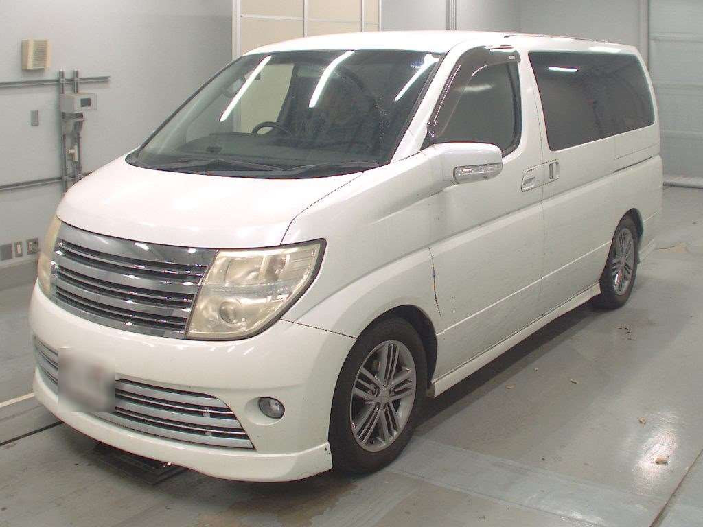 2005 Nissan Elgrand E51[0]