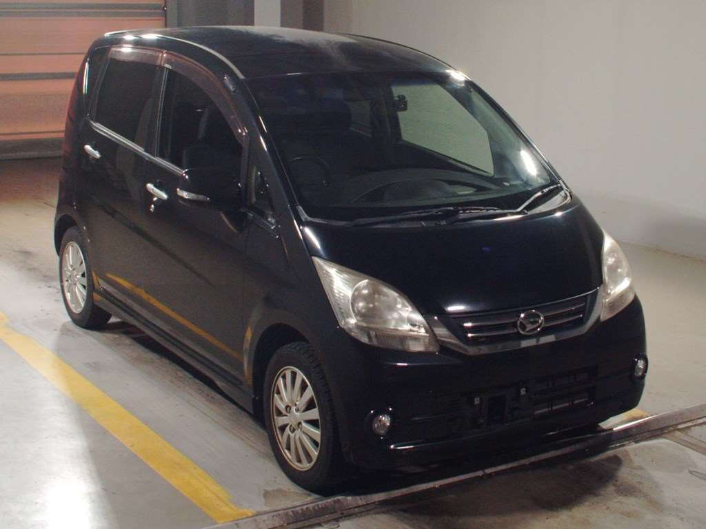 2010 Daihatsu Move L175S[2]