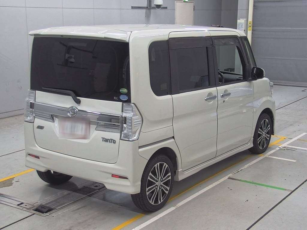 2013 Daihatsu Tanto LA600S[1]