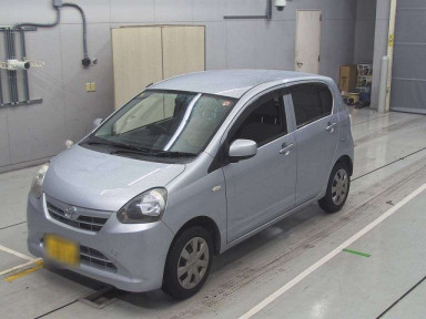 2012 Toyota Pixis Epoch