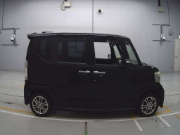 2014 Honda N-BOX CUSTOM