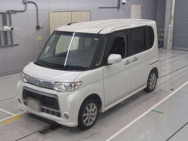 2012 Daihatsu Tanto