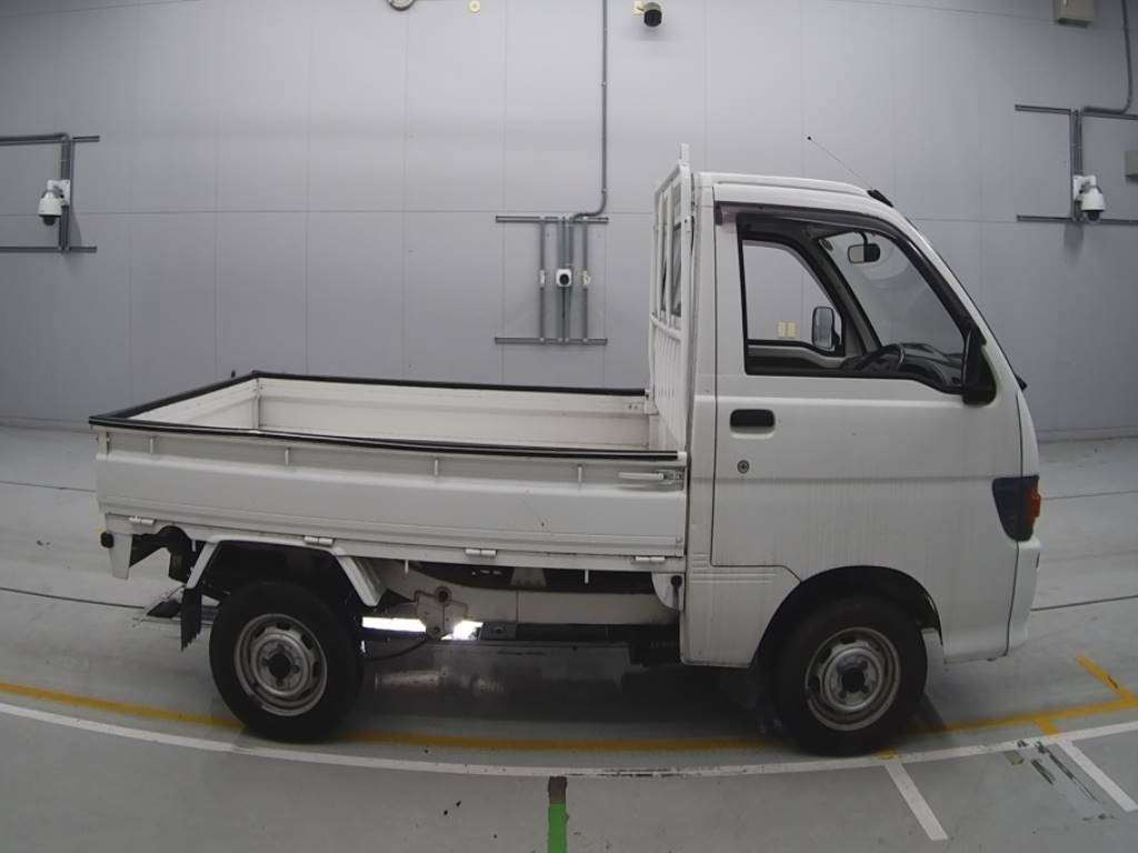 1995 Daihatsu Hijet Truck S100P[2]