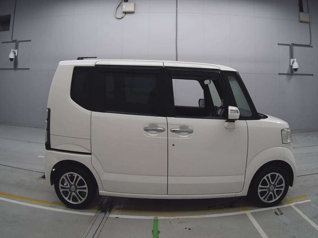 2013 Honda N-BOX JF1[2]