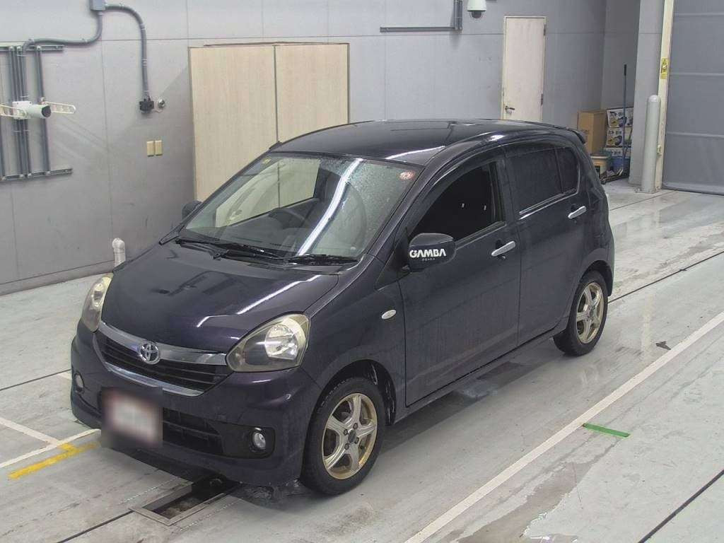 2014 Toyota Pixis Epoch LA300A[0]