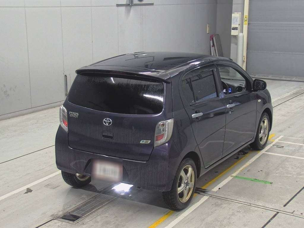 2014 Toyota Pixis Epoch LA300A[1]