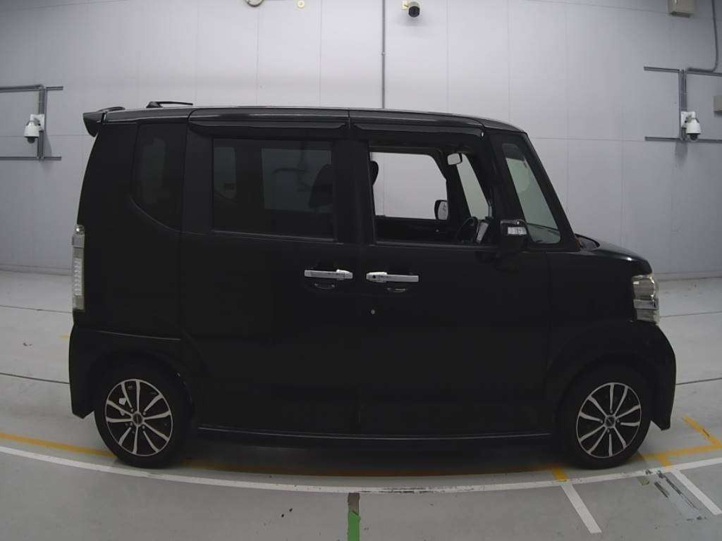 2014 Honda N-BOX CUSTOM JF1[2]