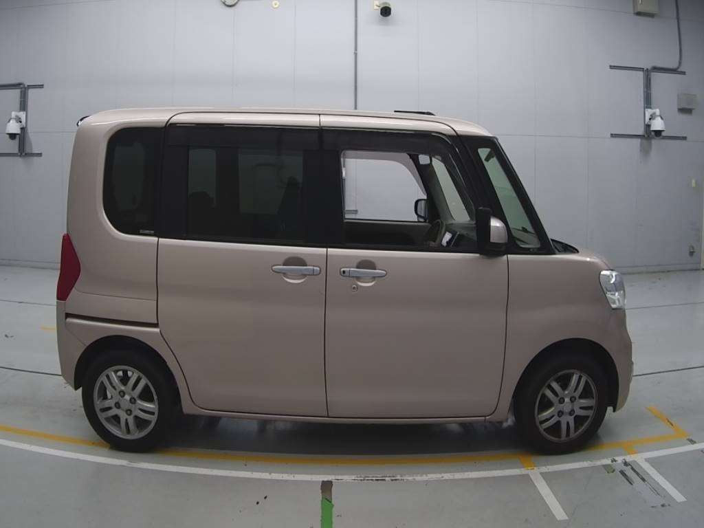 2014 Daihatsu Tanto LA600S[2]