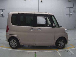 2014 Daihatsu Tanto