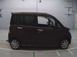 2011 Daihatsu Tanto exe