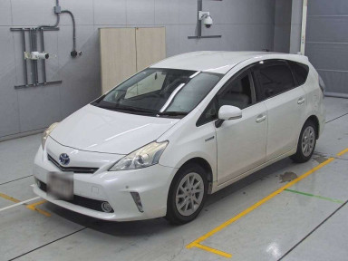 2012 Toyota Prius alpha